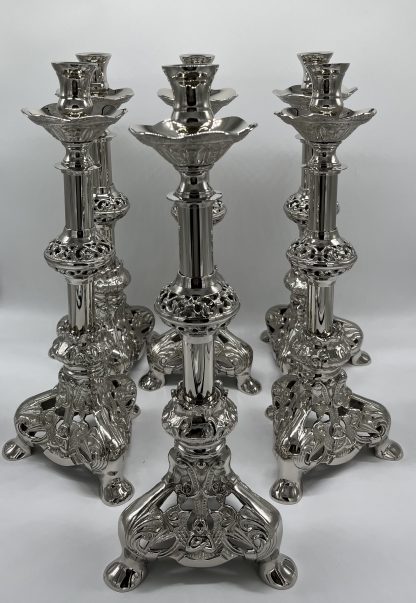 Set candelabros + Cruz altar plateado eucarístico