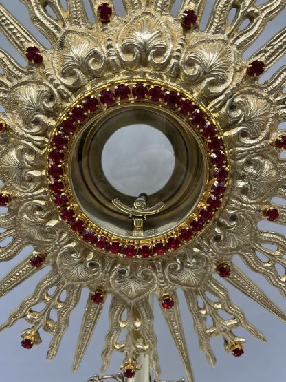 Custodia con piedrecitas